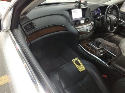 2013 Nissan FUGA - Thumbnail