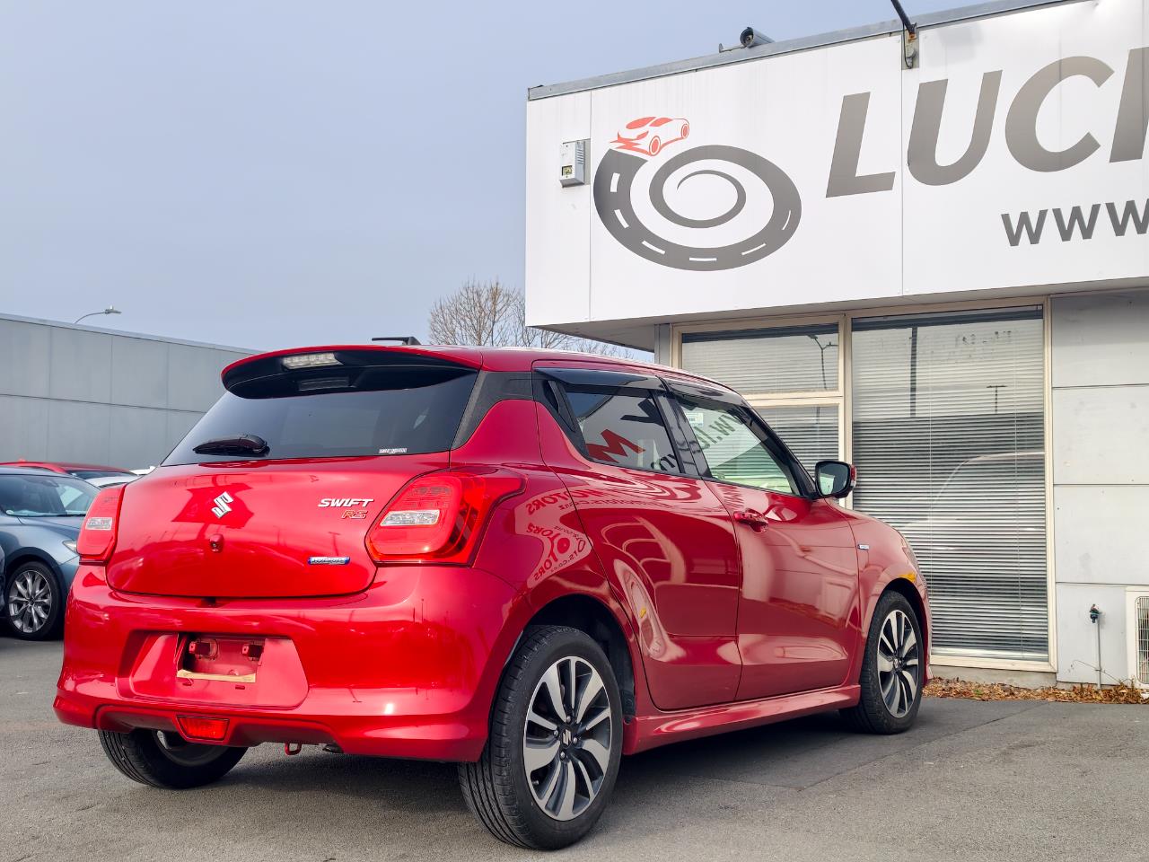 2017 Suzuki SWIFT