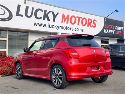 2017 Suzuki SWIFT - Thumbnail