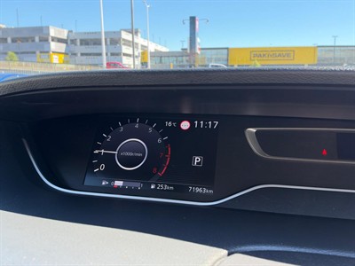 2021 Nissan Serena - Thumbnail