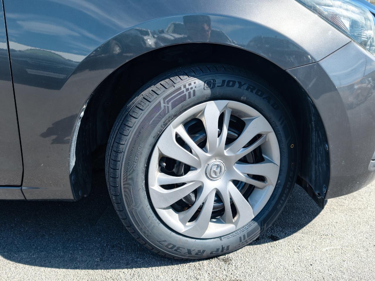 2017 Mazda Demio