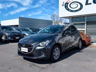 2017 Mazda Demio - Thumbnail