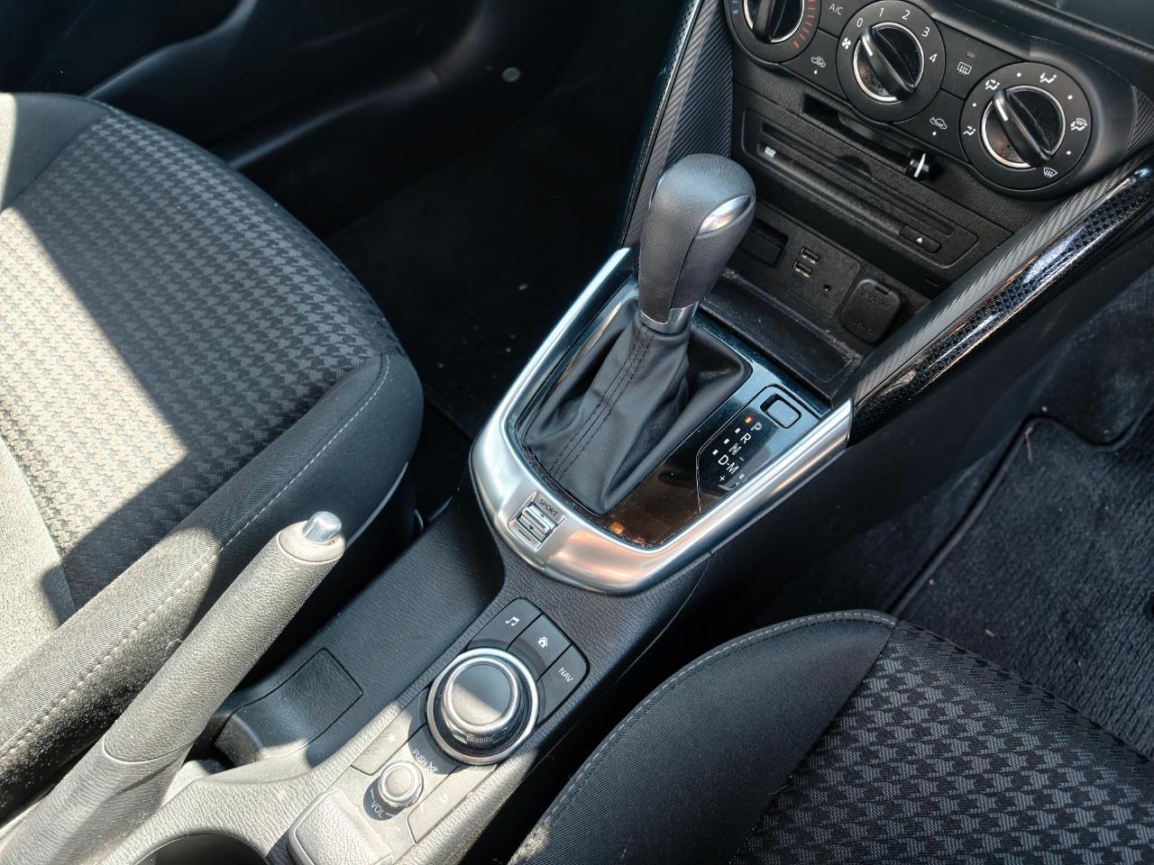 2017 Mazda Demio