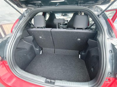 2020 Toyota YARIS - Thumbnail