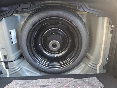 2014 Toyota Aqua - Thumbnail