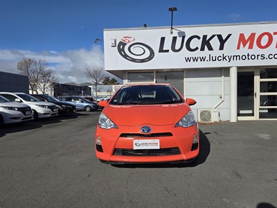 2014 Toyota Aqua - Thumbnail