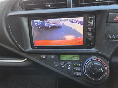 2014 Toyota Aqua - Thumbnail