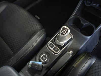 2014 Mitsubishi OUTLANDER - Thumbnail