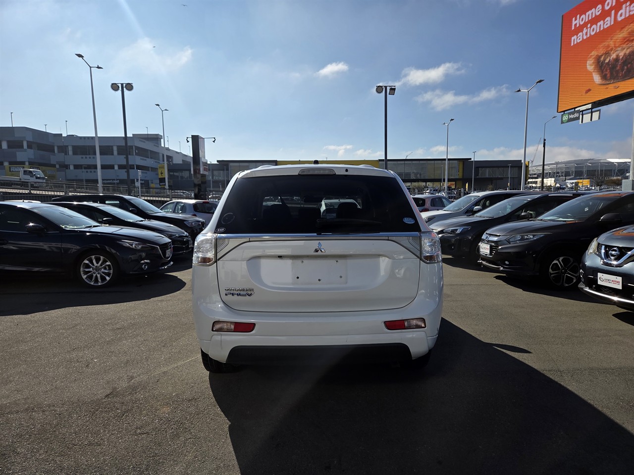 2014 Mitsubishi OUTLANDER