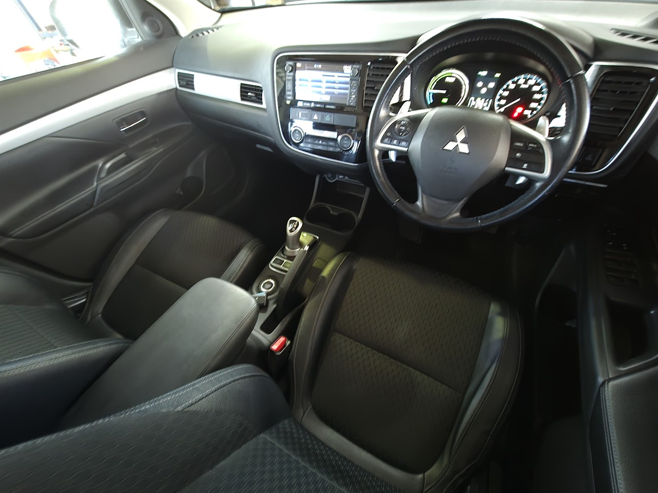 2014 Mitsubishi OUTLANDER