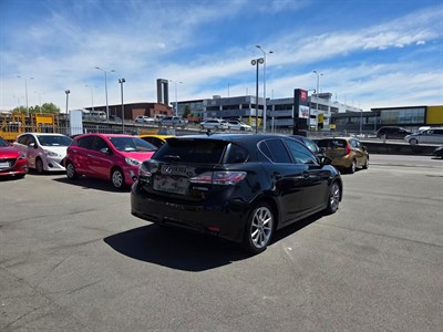 2013 Lexus CT200H - Thumbnail