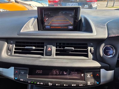 2013 Lexus CT200H - Thumbnail