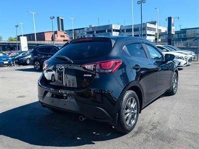 2017 Mazda Demio - Thumbnail