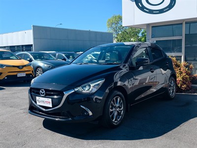 2017 Mazda Demio - Thumbnail