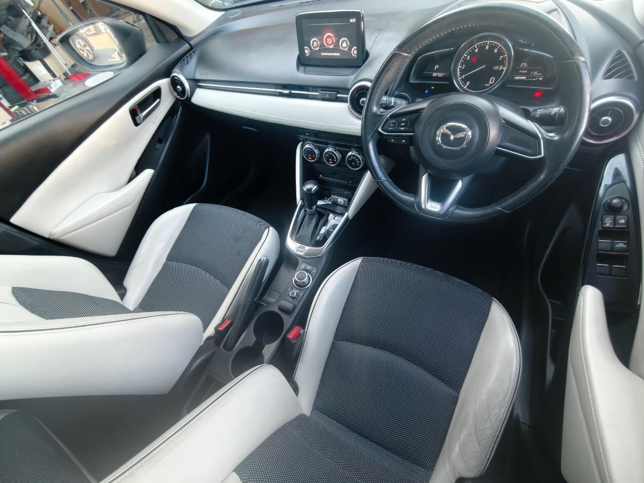 2017 Mazda Demio