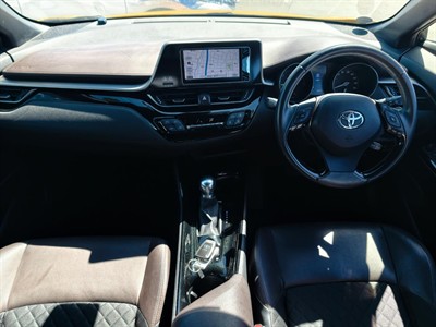 2018 Toyota C-HR - Thumbnail
