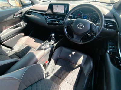 2018 Toyota C-HR - Thumbnail