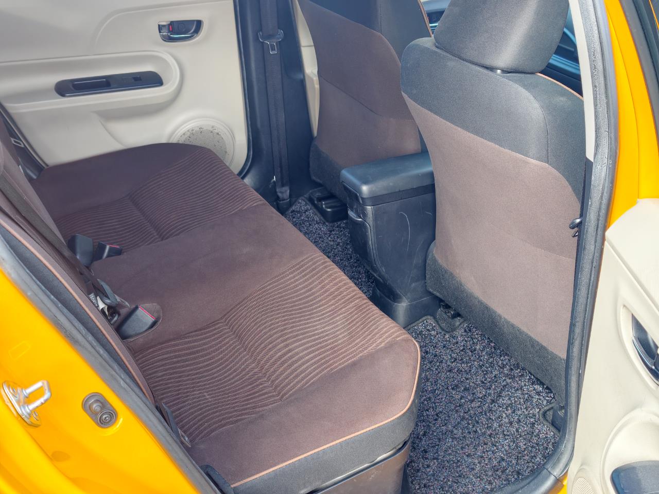 2012 Toyota Aqua
