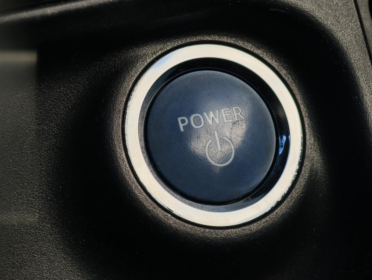 2012 Toyota Aqua