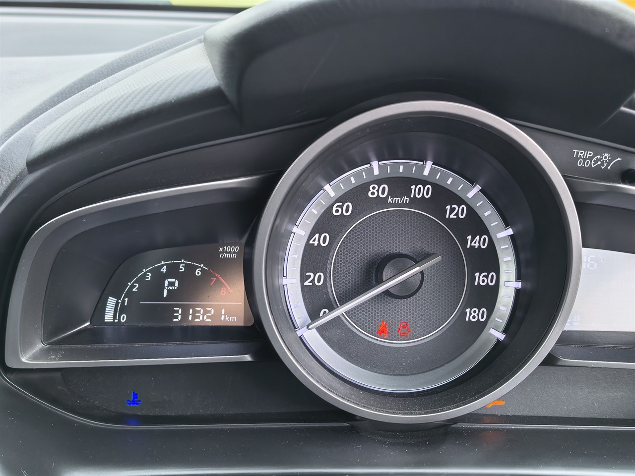 2015 Mazda Demio