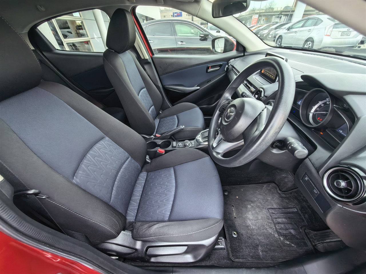 2015 Mazda Demio