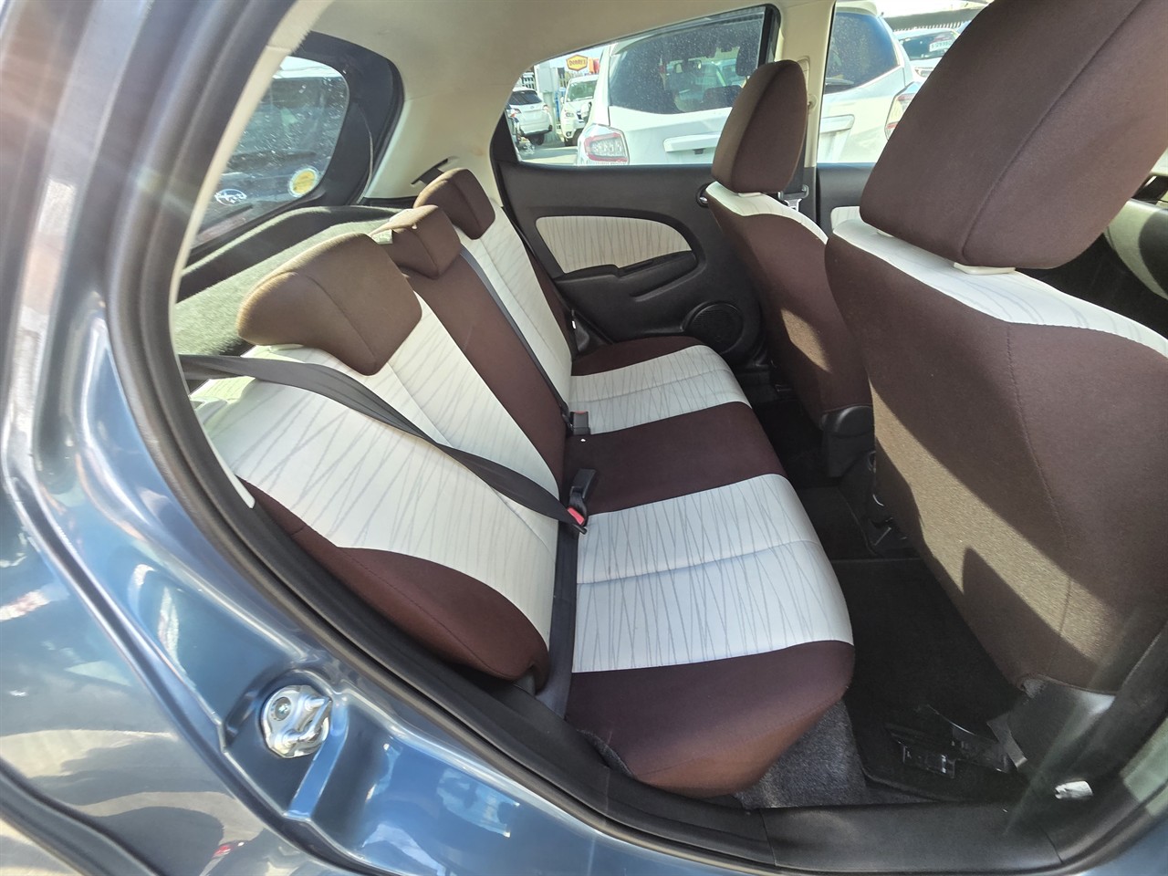 2013 Mazda Demio
