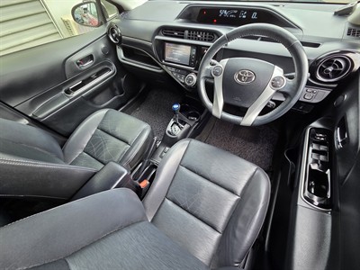 2015 Toyota Aqua - Thumbnail