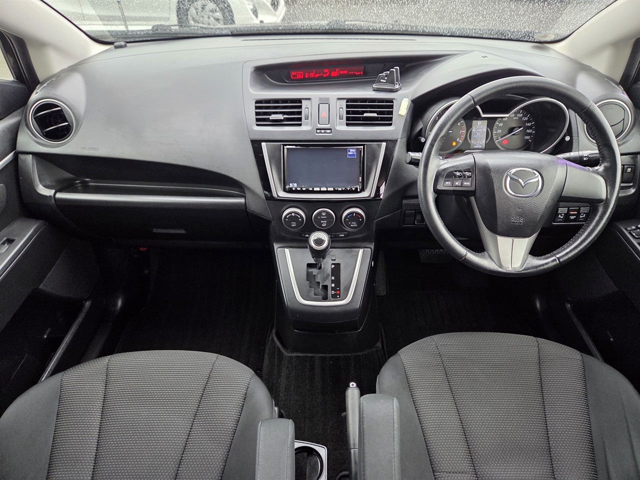 2013 Mazda Premacy
