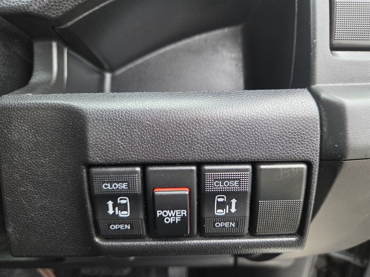 2013 Mazda Premacy