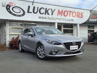 2013 Mazda AXELA