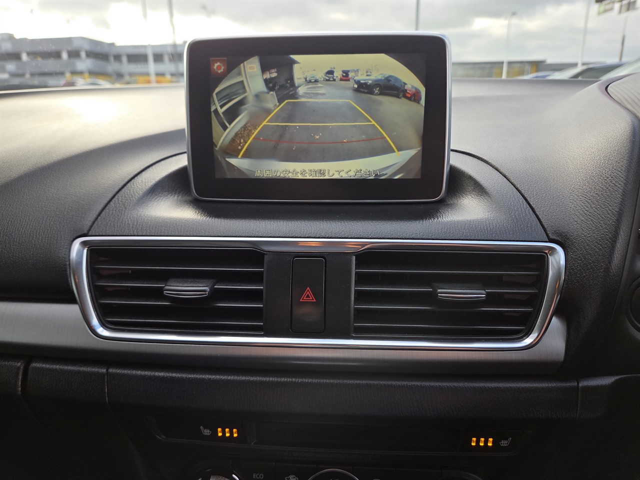 2013 Mazda AXELA