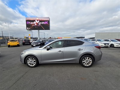 2013 Mazda AXELA - Thumbnail