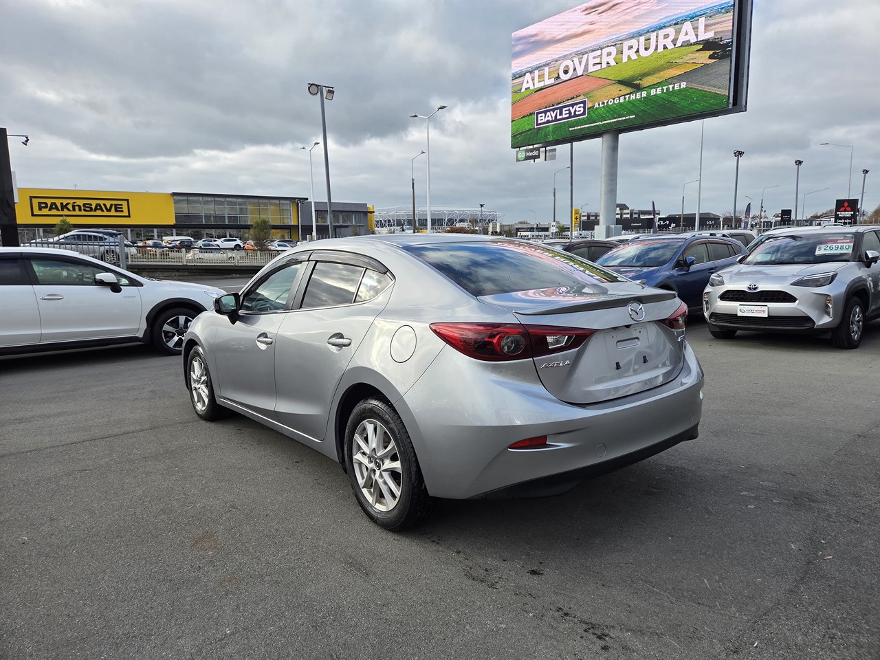 2013 Mazda AXELA