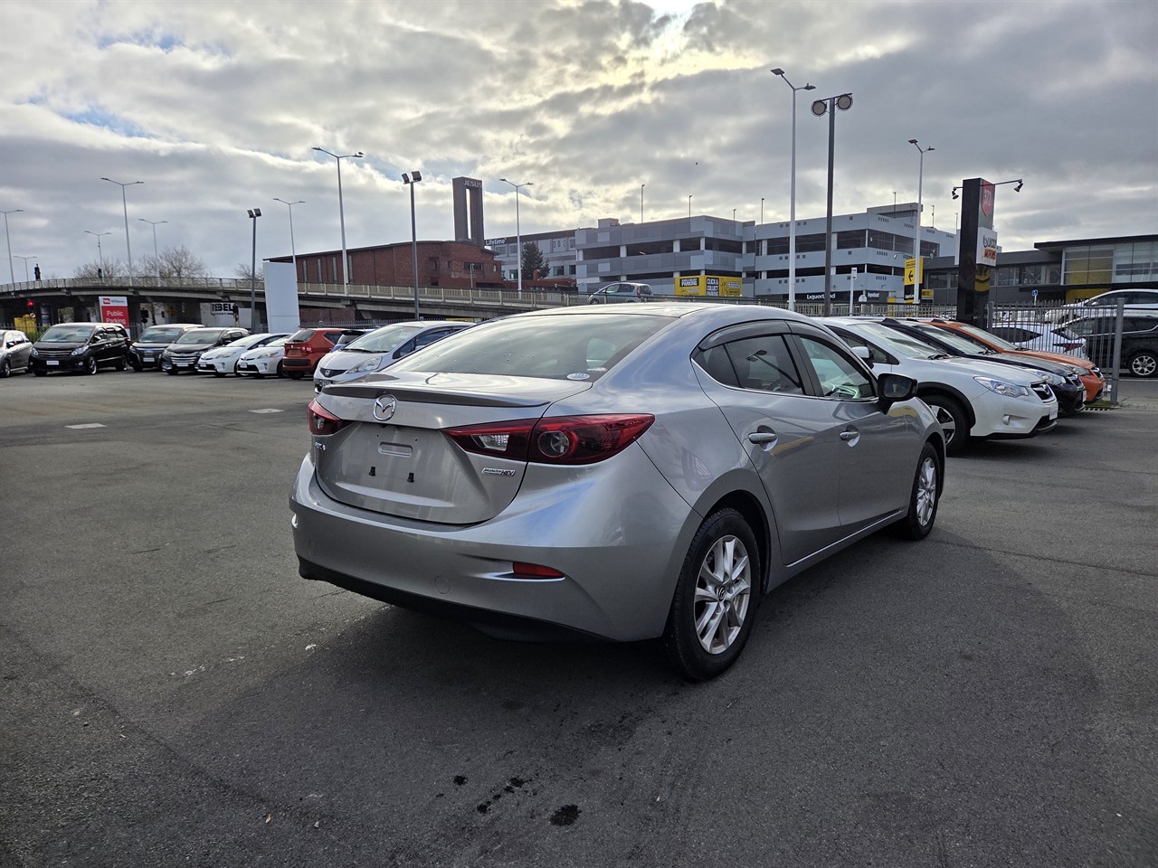 2013 Mazda AXELA