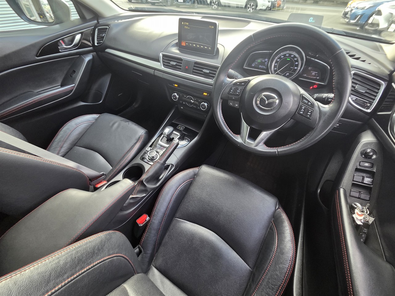 2013 Mazda AXELA