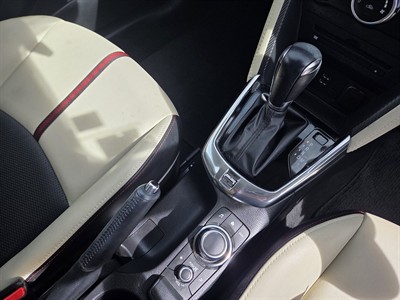 2014 Mazda Demio - Thumbnail