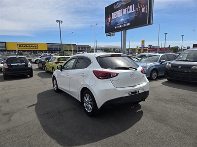 2014 Mazda Demio - Thumbnail