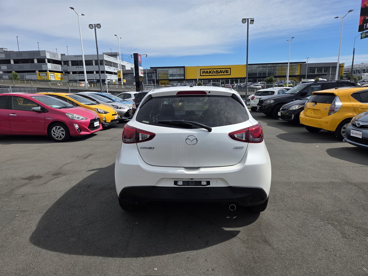 2014 Mazda Demio