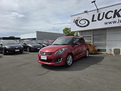 2015 Suzuki SWIFT - Thumbnail