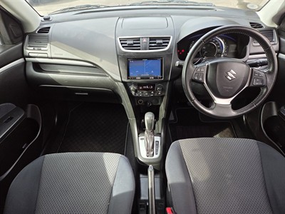 2015 Suzuki SWIFT - Thumbnail