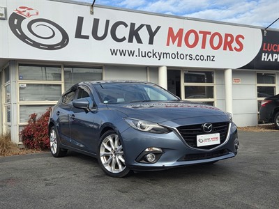 2014 Mazda AXELA