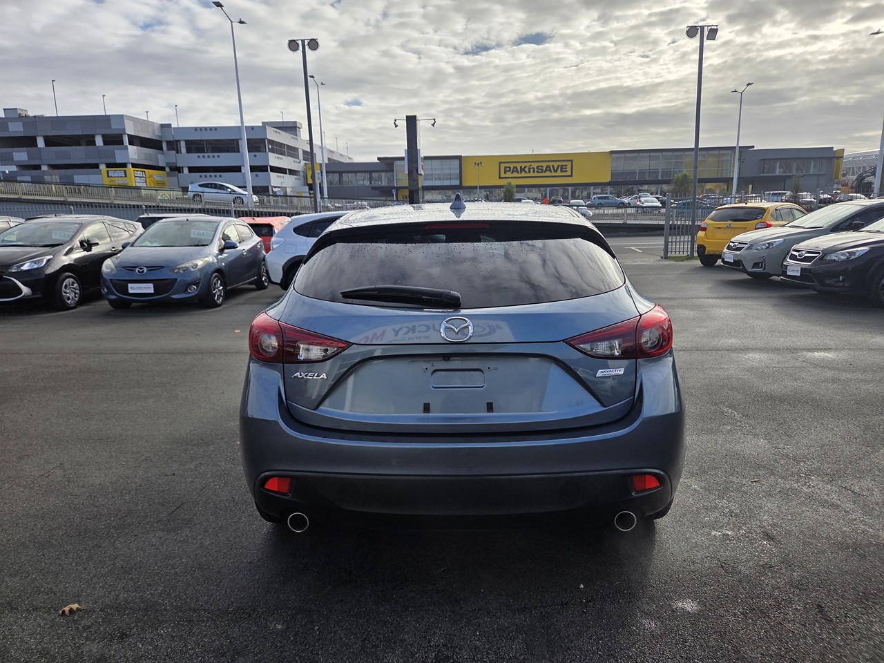 2014 Mazda AXELA