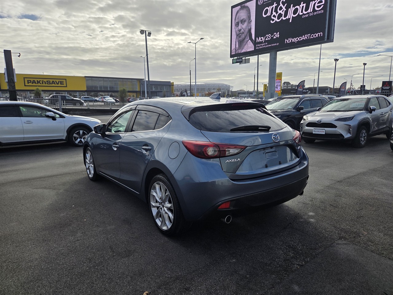 2014 Mazda AXELA