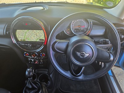 2015 Mini Cooper - Thumbnail