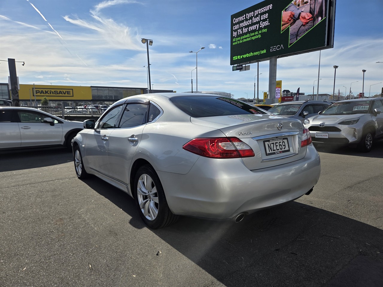 2009 Nissan FUGA