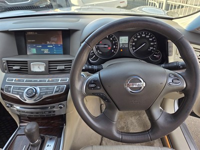 2009 Nissan FUGA - Thumbnail