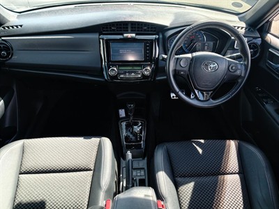 2016 Toyota Corolla - Thumbnail