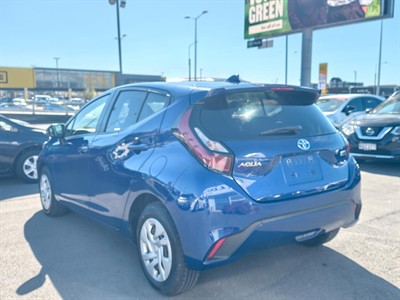 2022 Toyota Aqua - Thumbnail