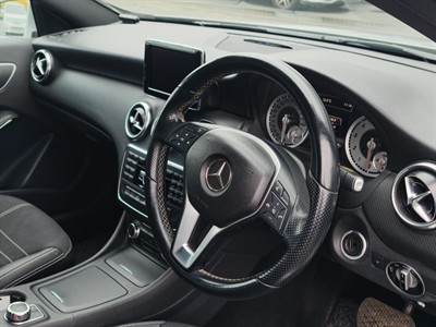 2014 Mercedes-Benz A180 - Thumbnail