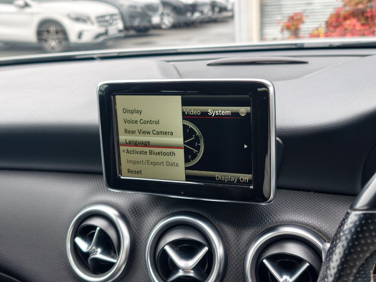 2014 Mercedes-Benz A180